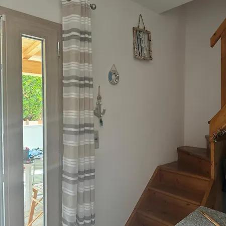 La Casetta Bianca In Centro Prázdninový dům *
